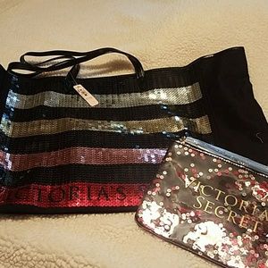Victoria's Secret tote bag/matching make-up case